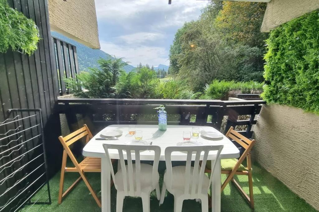 Ferienwohnung Chez K&D Au Col De L'Arzelier Chateau-Bernard Exterior foto